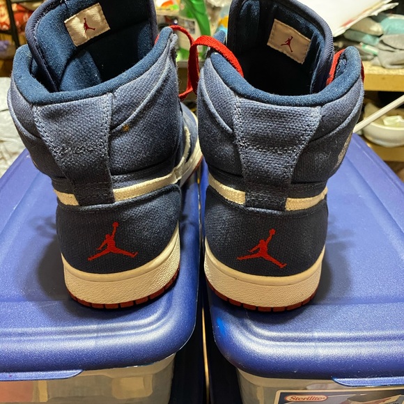 Nike Air Jordan Midnight Blue & Red Canvas - Picture 4 of 5